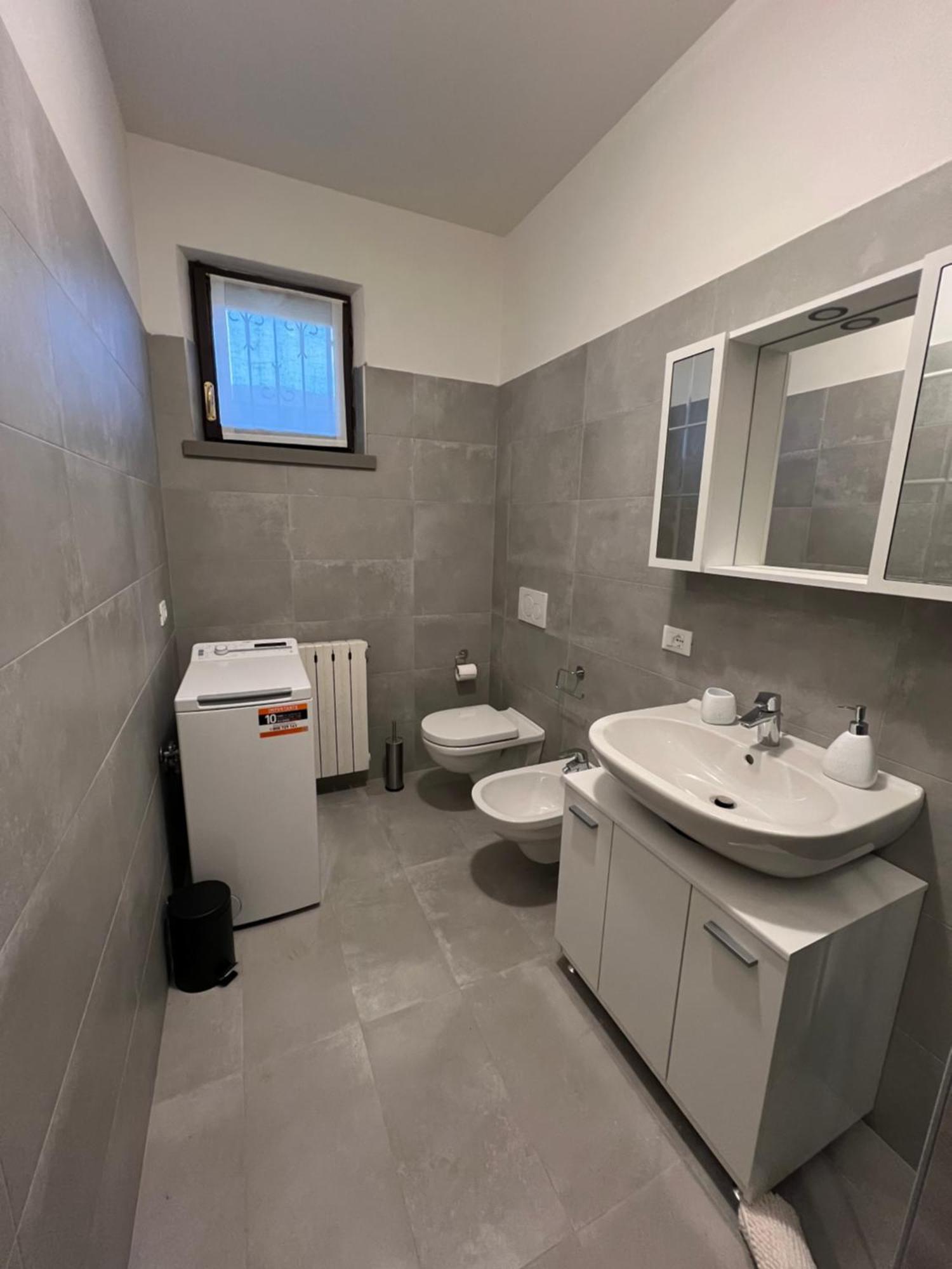 Apartament La Vela Sirmione Zewnętrze zdjęcie
