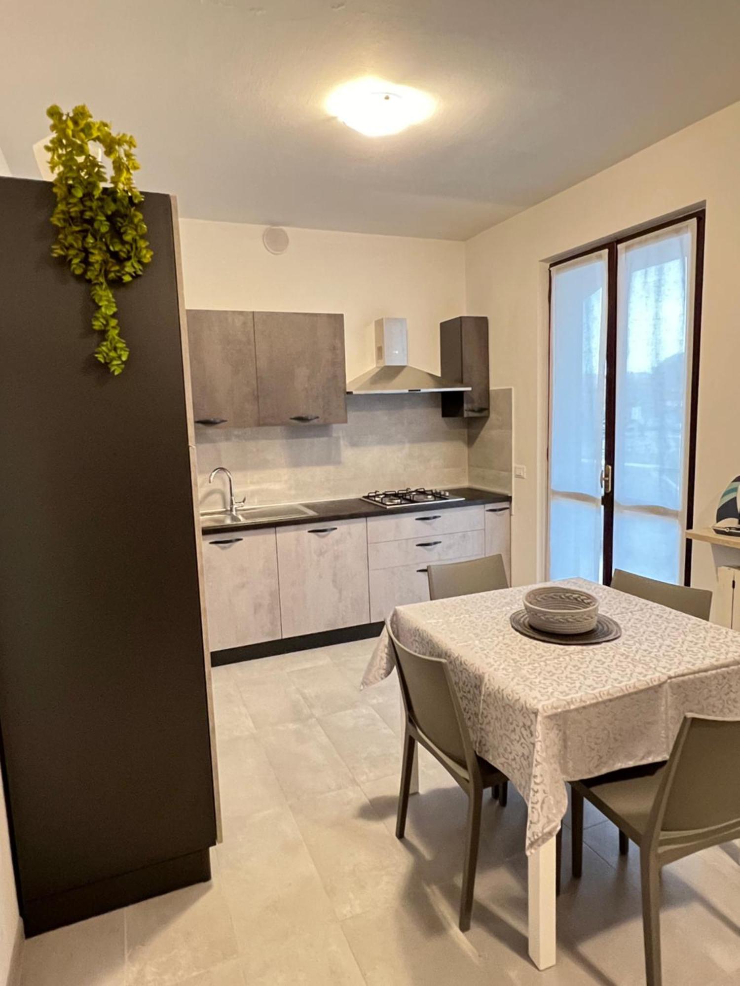 Apartament La Vela Sirmione Zewnętrze zdjęcie